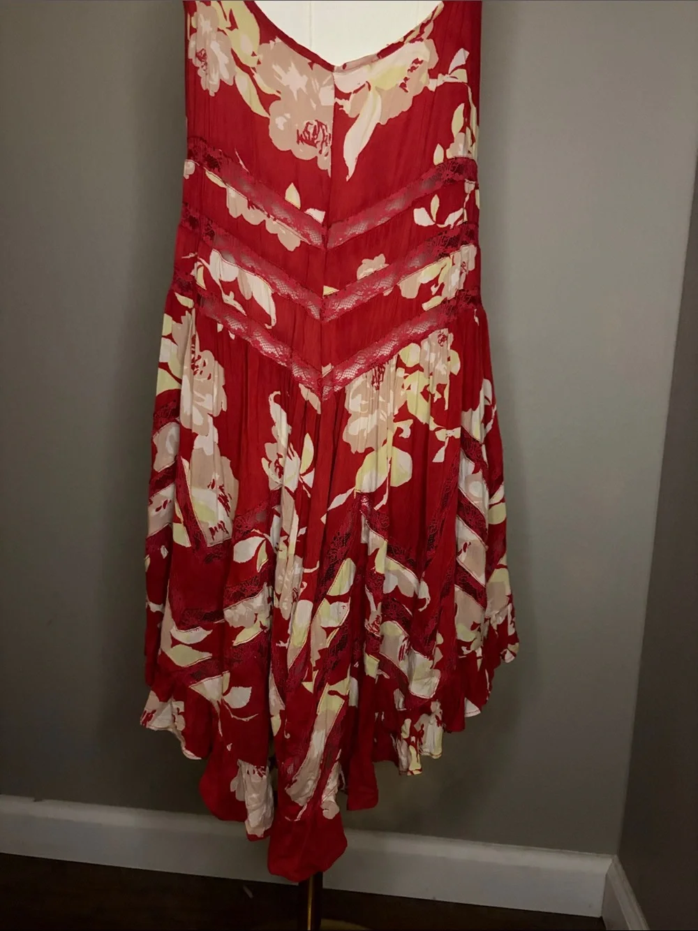 Free People Intimately She Swings Red Floral Lace Insert Mini Dress Size Small